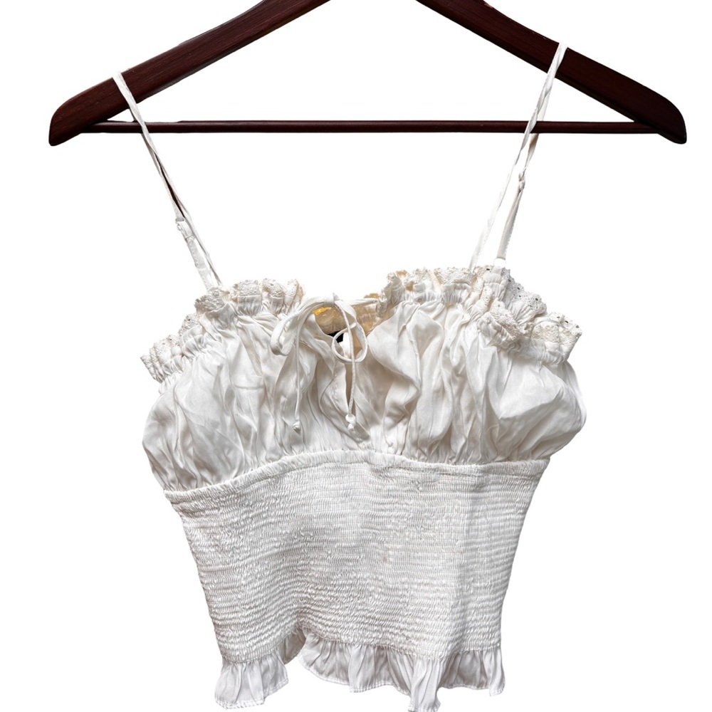Papermoon White Ruffled Crop Top Medium NWOT (3 for $12 item)